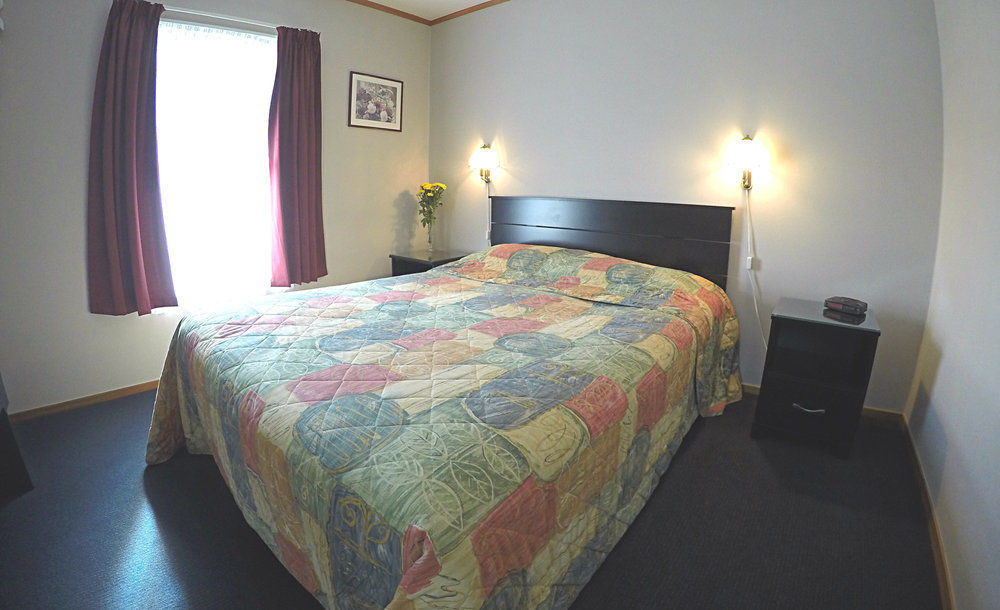 Coromandel Cottages Экстерьер фото