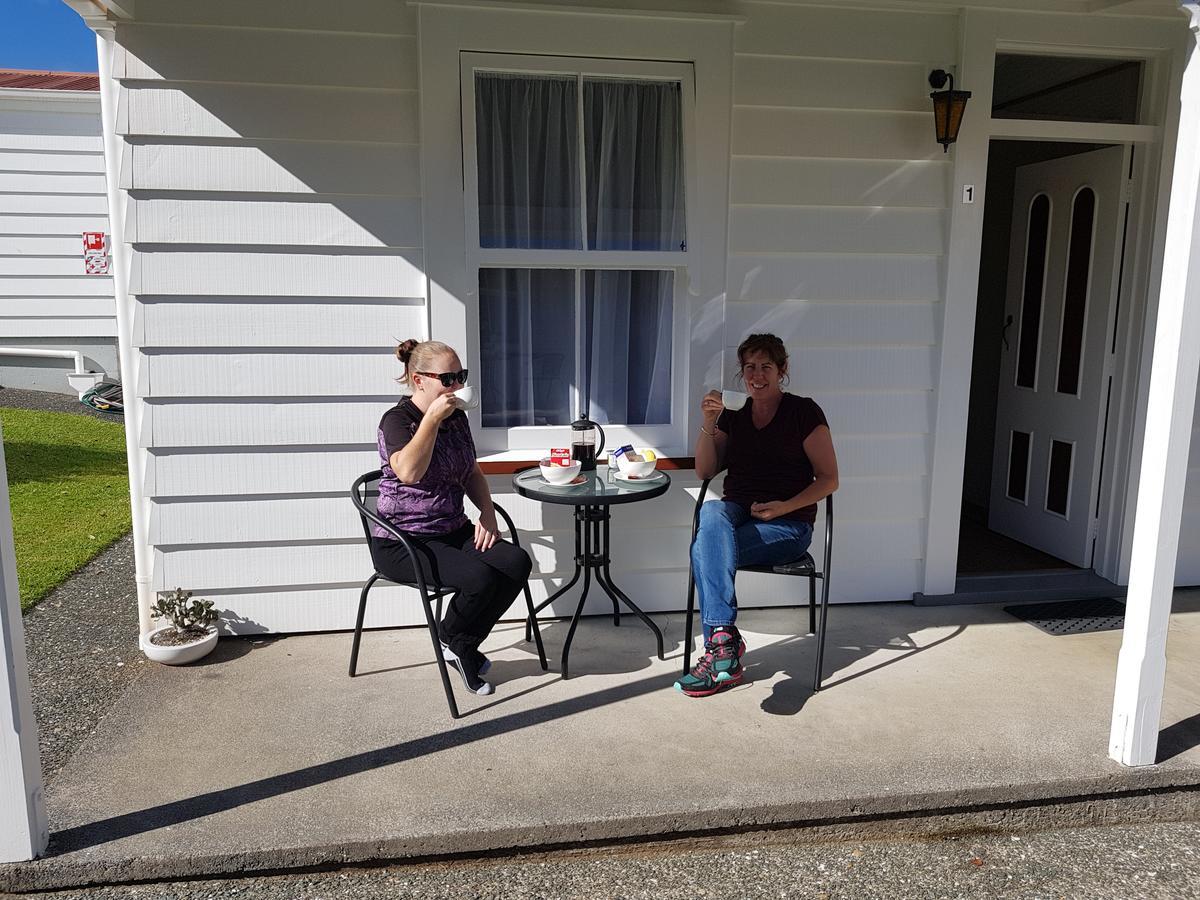 Coromandel Cottages Экстерьер фото