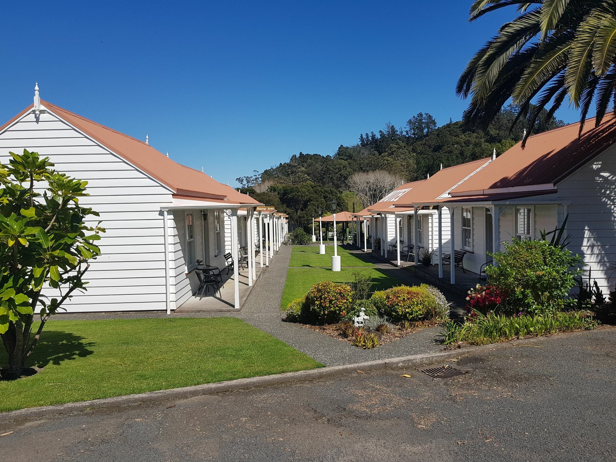 Coromandel Cottages Экстерьер фото