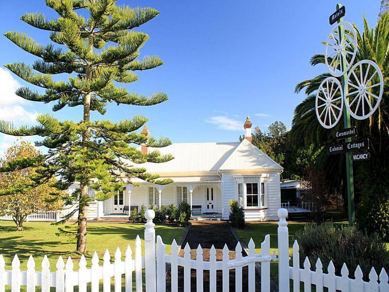 Coromandel Cottages Экстерьер фото