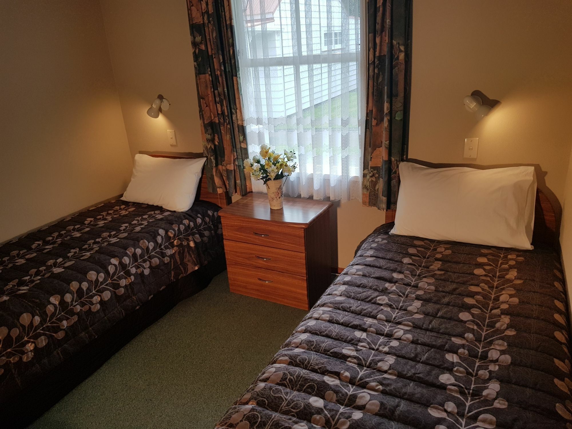 Coromandel Cottages Экстерьер фото